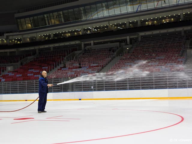 У российских хоккеистов не хватает денег на аренду льда в Сочи
