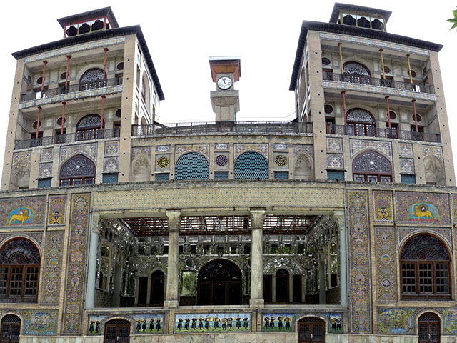 В Иране прошли торжественные церемонии, посвященные включению тегеранского дворца Голестан в список объектов мирового культурного наследия ЮНЕСКО