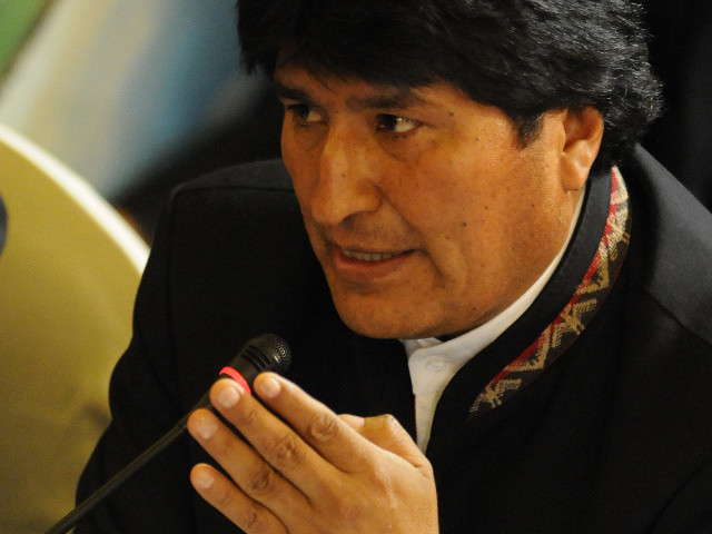 Боливия считает недостаточными извинения стран Европы за ситуацию с самолетом президента Эво Моралеса и требует наказать виновных