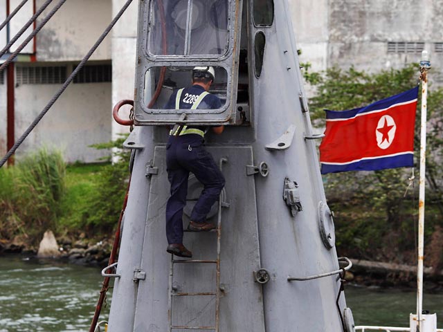 История с задержанием в Панаме северокорейского судна с загадочным грузом, который панамские власти предварительно охарактеризовали как "сложное и современное ракетное оборудование", получила продолжение