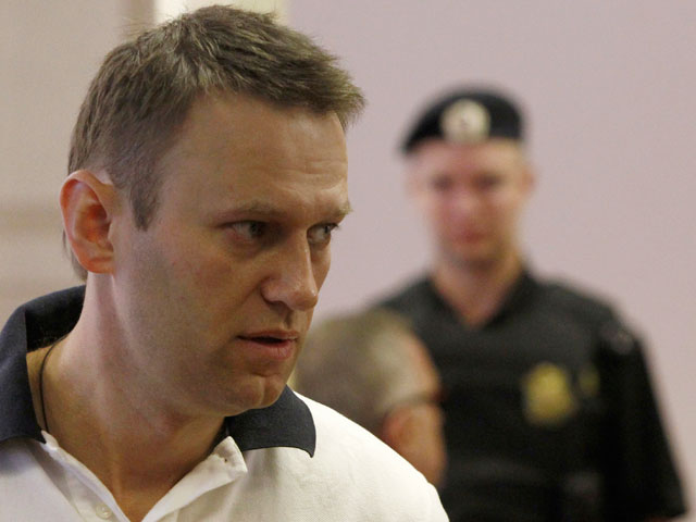 В Кирове оглашают приговор Алексею Навальному