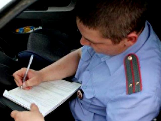 В Пятигорске полицейских заставляли платить придуманные штрафы "для статистики"