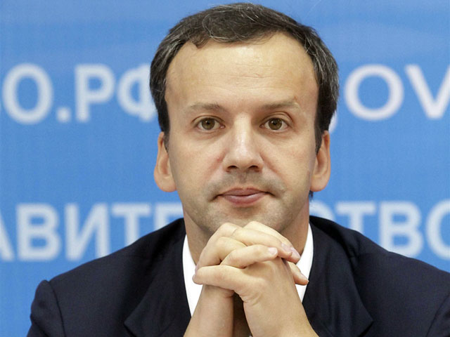 Вице-премьер Аркадий Дворкович на заседании правительства объявил, что полномочия Федеральной антимонопольной службы слишком широки, - иногда это мешает