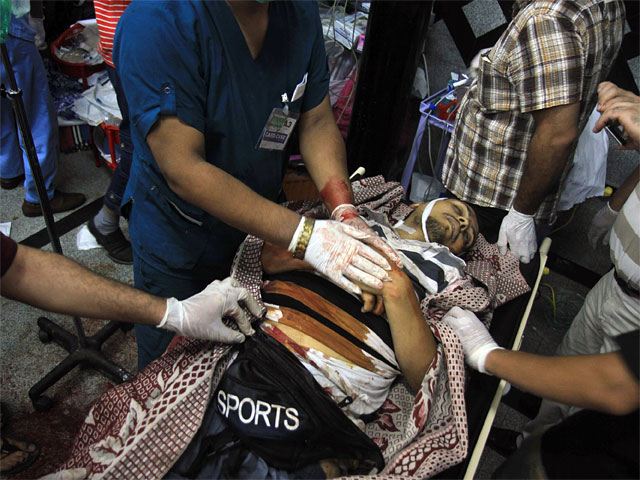 Международное сообщество осудило бойню, которая произошла в Каире в лагере сторонников "Братьев-мусульман": движение еще накануне сообщало о 120 убитых, официальные цифры росли весь день, и к ночи Минздрав отчитался о 72 убитых в ходе противостояния с пол