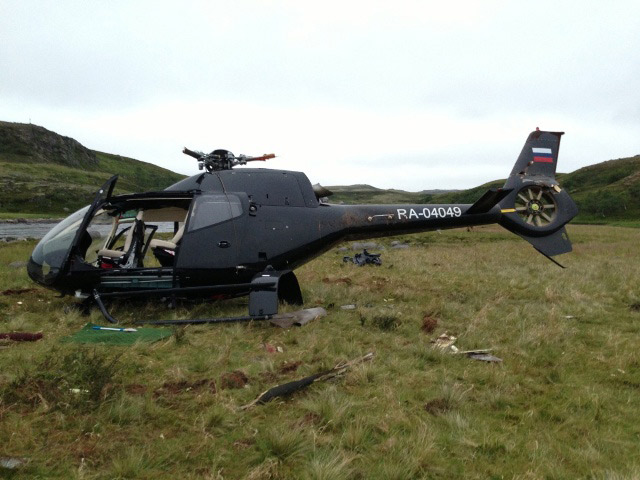 Причиной аварии вертолета Eurocopter-120 в Мурманской области 21 июля, в которой погибли россиянин и двое подданных Великобритании, стало разрушение заднего узла крепления шасси