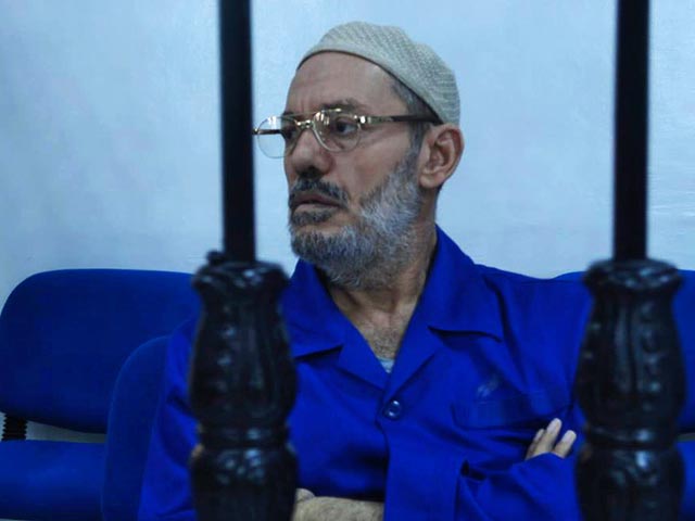 В Ливии приговорен к смертной казни бывший министр образования этой страны Ахмед Ибрагим, приходящийся двоюродным братом свергнутому и убитому лидеру ливийской Джамахирии полковнику Муаммару Каддафи