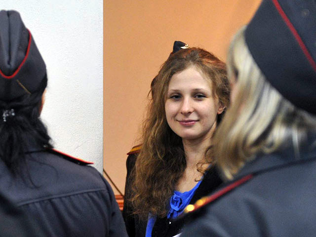 Осужденная участница панк-группы Pussy Riot Мария Алехина, переведенная из колонии в Перьми, прибыла в одно из учреждений ГУФСИН по Нижегородской области
