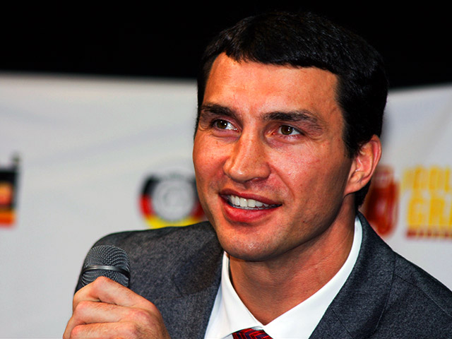 Чемпион мира в супертяжелом весе по версиям WBA, WBO и IBF Владимир Кличко не будет участвовать в Олимпийских играх 2016 года в Рио-де-Жанейро