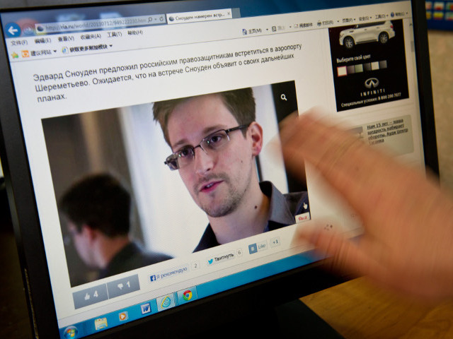 Бывший сотрудник ЦРУ и подрядчик Агентства национальной безопасности США Эдвард Сноуден начал собирать секретные документы об американских программах электронной слежки еще в апреле 2012 года