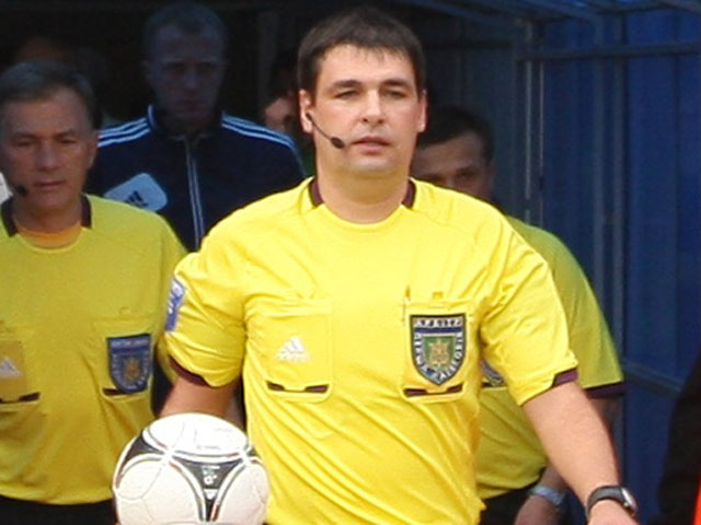 Украинского футбольного арбитра пожизненно дисквалифицировали за пьянство