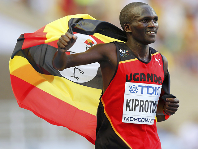 Бегун из Уганды Стивен Кипротич стал победителем марафона на чемпионате мира по легкой атлетике в Москве. Триумфатор лондонской Олимпиады прошел дистанцию за 2 часа 9 минут и 51 секунду