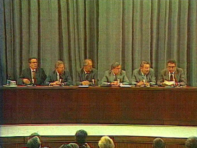 Ровно 22 года назад, 19 августа 1991 года, группа консервативно настроенных представителей ЦК КПСС и советского руководства предприняла попытку отстранить от власти президента Михаила Горбачева и сменить проводимый им курс перестройки