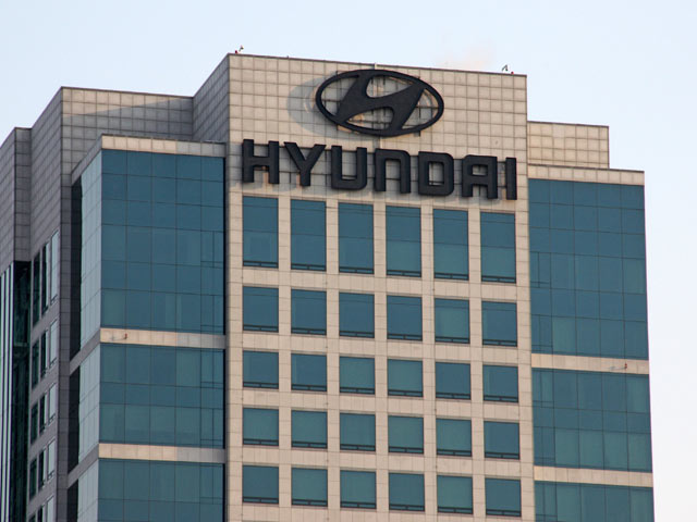 Первый день забастовки рабочих Hyundai стоил концерну 39 млн долларов