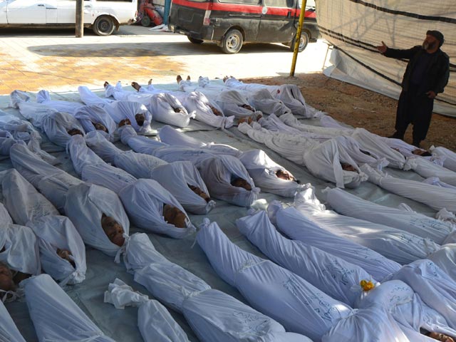 Сирийские мятежники обвинили власти страны в применении химического оружия в районе Гута провинции Дамаск, из-за чего погибли сотни человек (по некоторым данным, жертв более 1300)
