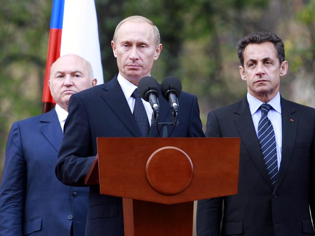 Юрий Лужков, Владимир Путин и Николя Саркози, октябрь 2007 года