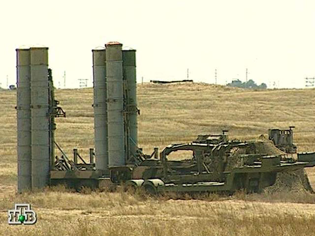 Сирийская армия может иметь на вооружении зенитные ракетные системы (ЗРС) С-300