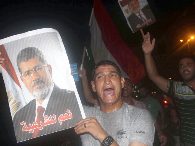 Генеральная прокуратура Египта передала в суд дело низложенного военными президента Мухаммеда Мурси