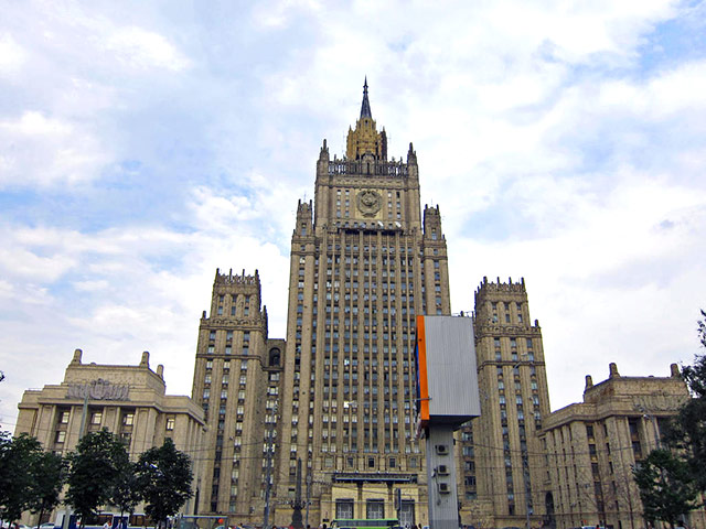 Министерство иностранных дел России ответило на заявления американских и французских властей о наличии у них доказательств применения в Сирии правительственными войсками химического оружия