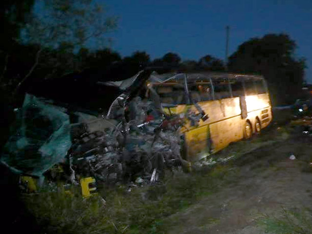 В Пустошкинском районе Псковской области произошло лобовое столкновение двух автобусов с многочисленными жертвами