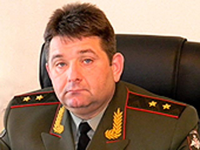 Начальник главного автобронетанкового управления Минобороны РФ генерал-лейтенант Александр Шевченко