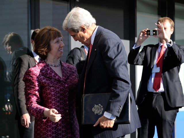 Верховный представитель Европейского союза по иностранным делам и политике безопасности Кэтрин Эштон и госсекретарь США Джон Керри, Вильнюс, 7 сентября 2013 года