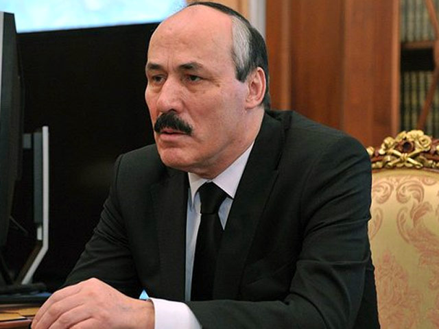 Рамазан Абдулатипов избран главой Дагестана после голосования в парламенте, где его кандидатуру поддержали 86 из 88 присутствовавших депутатов