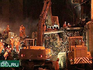 ФСБ получены доказательства того, что взрывы жилых домов в Москве, Буйнакске и Волгодонске организованы и профинансированы лидерами боевиков в Чечне