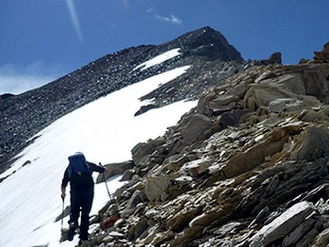 Команда альпинистов из Британии покорила гималайскую вершину, на которую ранее не ступала нога человека