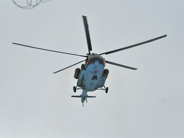Вертолет МИ-8 с пассажирами на борту совершил аварийную посадку в районе реки Хуричи Красноярского края. В результате один человек пострадал, по факту инцидента проводится проверка