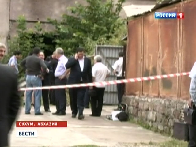 Расследуя убийство дипломата Вишернева в Абхазии, следователи РФ возбудили дело сразу по трем статьям