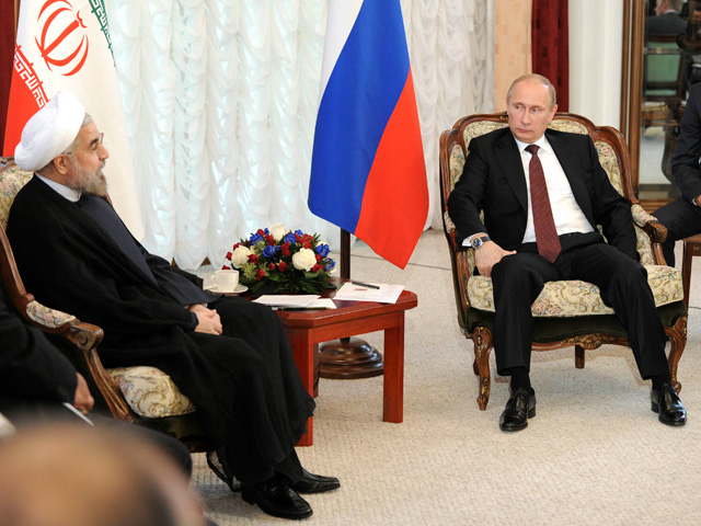 Президент РФ Владимир Путин и глава Ирана Хасан Рухани на встрече в пятницу в Бишкеке договорились придать дополнительный импульс двусторонним торгово-экономическим отношениям и интенсифицировать контакты
