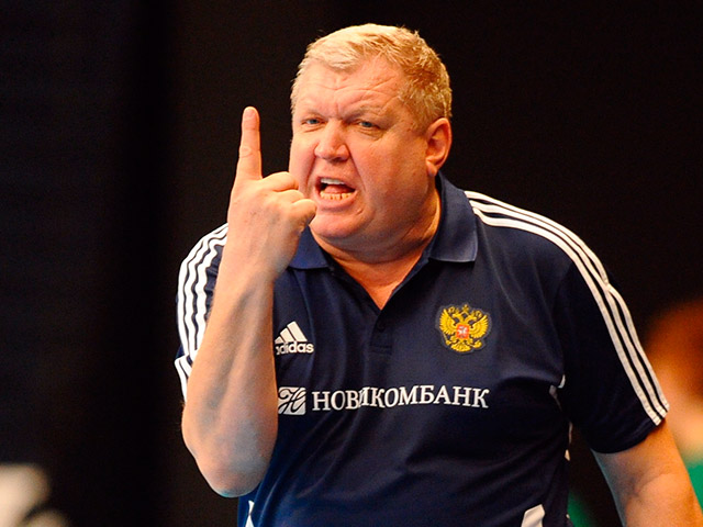 Евгений Трефилов вновь стал главным тренером женской сборной России по гандболу, которая в нынешнем году впервые не сумела пробиться на чемпионат мира