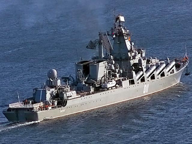 Флагман Тихоокеанского флота гвардейский ракетный крейсер "Варяг" в октябре войдет в акваторию Средиземного моря, где возглавит постоянное оперативное соединение Военно-морского флота РФ