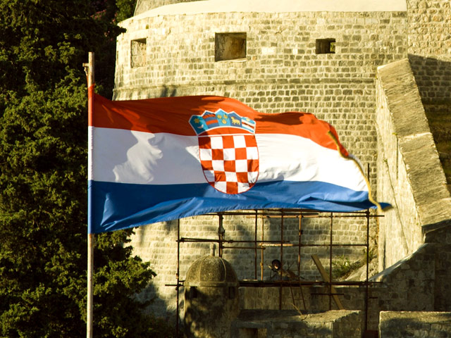 Хорватия не станет участвовать в конкурсе "Евровидение", который пройдет в Дании в следующем году, по финансовым соображениям и из-за отсутствия достойных исполнителей