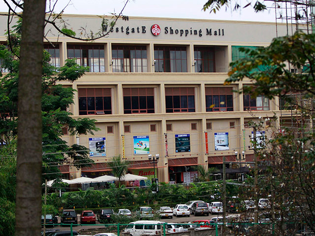 На вторые сутки противостояния в торговом комплексе Westgate в кенийской столице Найроби к операции подключился Израиль