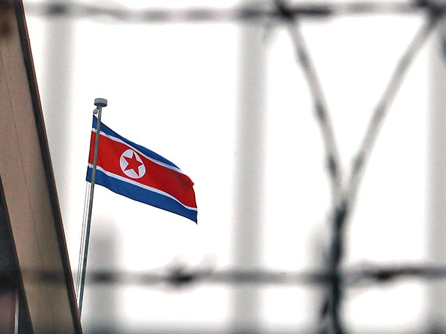 Власти Северной Кореи выступили с очередными угрозами в адрес южного соседа - Республики Корея. Они пригрозили покарать "тех, кто оскорбляет высшее руководство и социальную систему" страны