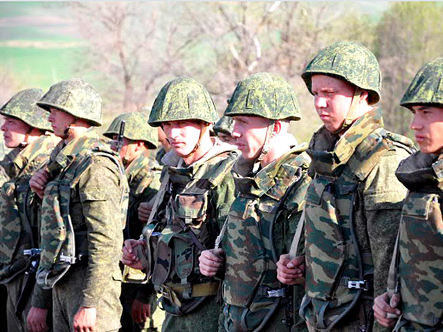 В настоящее время 201-я РВБ в Таджикистане насчитывает около шести тысяч военнослужащих, дислоцированных в трех гарнизонах - близ столицы Душанбе, а также городов Куляб и Курган-Тюбе