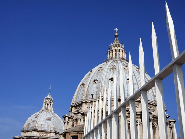 Банк Ватикана во вторник впервые в истории обнародовал годовой отчет о своей деятельности в рамках программы повышения финансовой прозрачности после целого ряда коррупционных скандалов