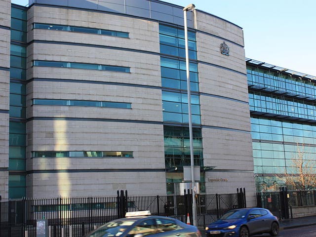 В Северной Ирландии вынесен вердикт брату политика-миротворца и экс-командующему ИРА, уличенному в изнасилованиях дочери