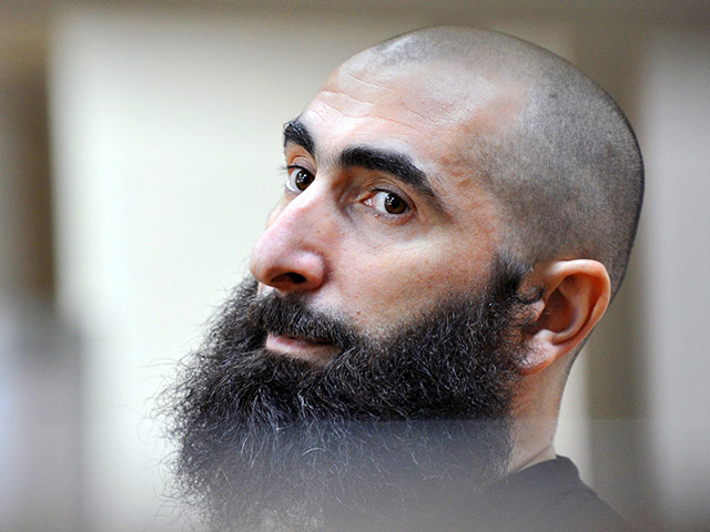 В Северо-Кавказском окружном военном суде заявили, что прокурор по делу обвиняемого в терроризме Али Тазиева по прозвищу Магас потребовал для него пожизненного лишения свободы