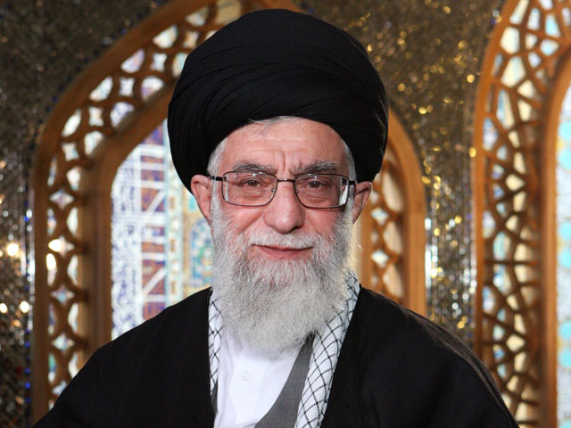 Верховный глава Ирана Али Хаменеи выступил за дипломатию и переговоры с США по ядерному вопросу