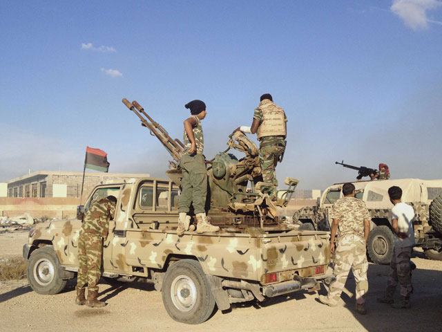 Боевики атаковали военный блокпост в Ливии - 15 погибших