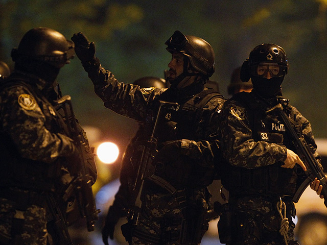 Румынская полиция задержала членов преступной группировки, которая промышляла похищениями людей с целью вымогательства. Объектами нападения бандитов становились иностранные коммерсанты