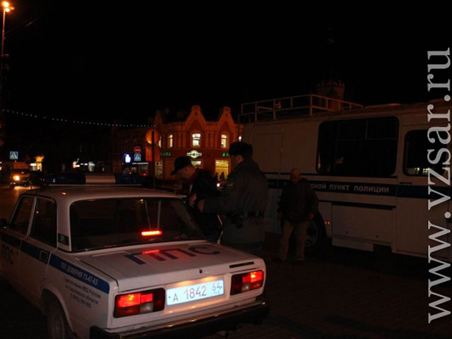 На фоне разворачивающегося межнационального конфликта в столичном районе Бирюлево, в понедельник вечером в центре Саратова произошла драка между местными молодыми людьми и выходцами с Кавказа