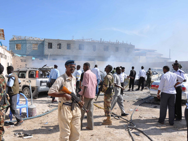 Два сомалийских террориста-смертника планировали устроить взрыв во время отборочного матча Чемпионата мира 2014 года по футболу между сборными Эфиопии и Нигерии, но случайно подорвались, не добравшись до стадиона