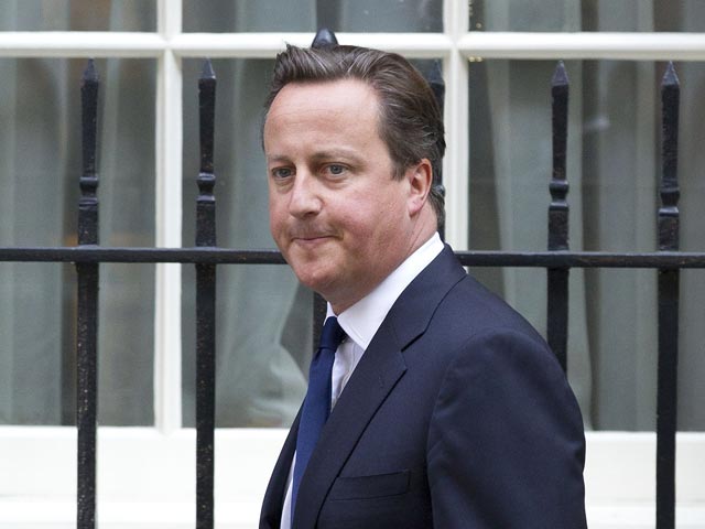 Предоставленная экс-агентом ЦРУ Эдвардом Сноуденом информация о работе спецслужб Великобритании нанесла ущерб национальной безопасности, заявил премьер-министр Дэвид Кэмерон