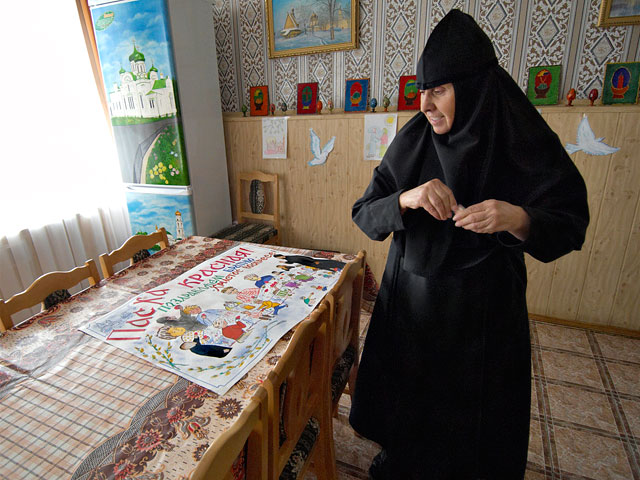 Благодаря конкурсу региональных социальных проектов Русской православной церкви с 2011 года в России открылись 14 новых приютов для беременных и матерей с детьми в кризисной ситуации. Еще два приюта заработают в следующем году
