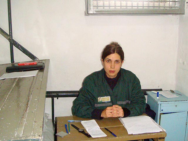 Осужденная участница панк-группы Pussy Riot Надежда Толоконникова этапирована в другую колонию, о ее местонахождении сейчас ничего не сообщается