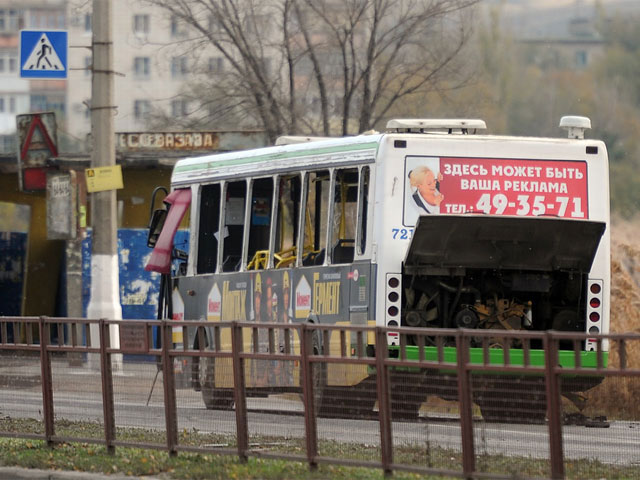 Жертв теракта в Волгограде могло быть больше - пассажиров спасла вежливость нескольких девушек