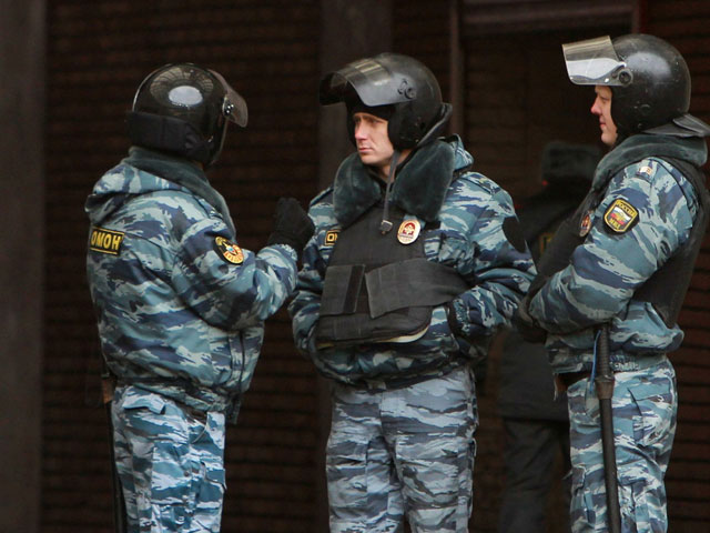 В Ингушетии полиция предотвратила драку болельщиков "Алании" и "Ангушта"